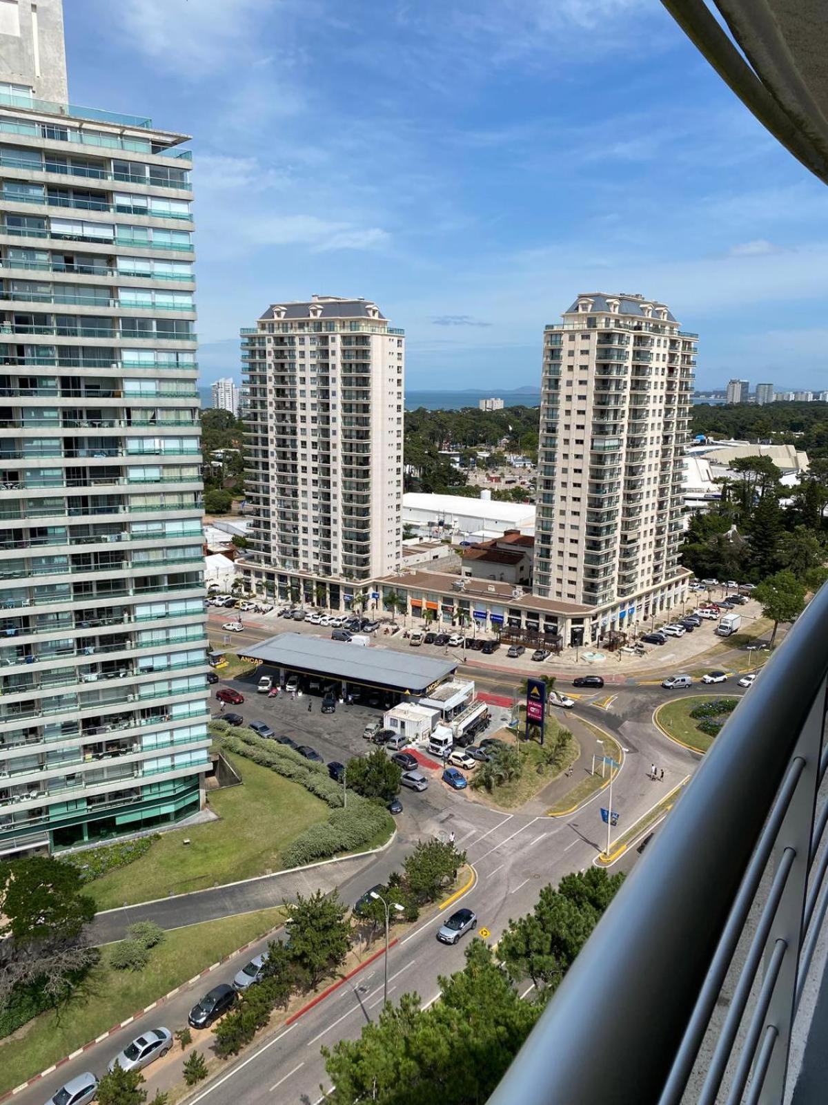 Apartamentos Torre Tressesenta Πούντα ντελ Έστε Εξωτερικό φωτογραφία
