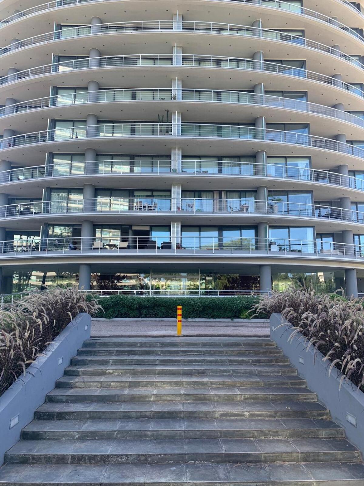 Apartamentos Torre Tressesenta Πούντα ντελ Έστε Εξωτερικό φωτογραφία